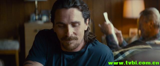 逃出熔炉.Out.of.the.Furnace.2013.1080p.BluRay.x264-SPARKS