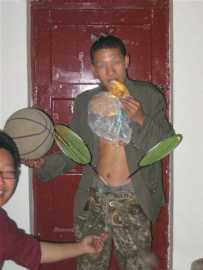 上了一天班回到家