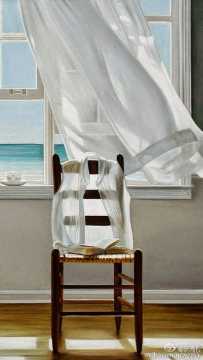 应该拼命努力。 拼命努力的前方，就是成功。