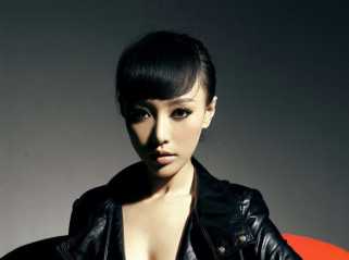 足球美女宝贝韩一菲曝光写真