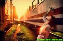 承诺只是系着可爱蝴蝶结的谎话而已