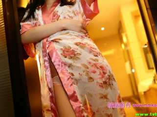 ROSI-NO.1010-让人垂涎欲滴的女子薄纱睡衣掩盖不住傲人的双峰