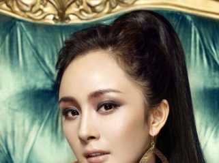 杨幂薄纱曼妙大秀傲人事业线